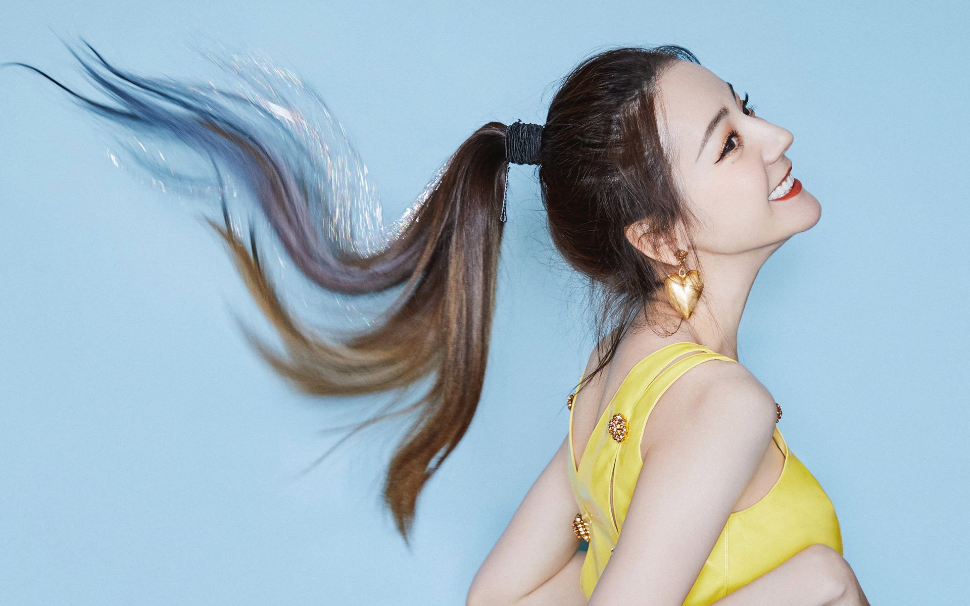 开云平台-德甲决战日，三个大陆，同一粒尘埃