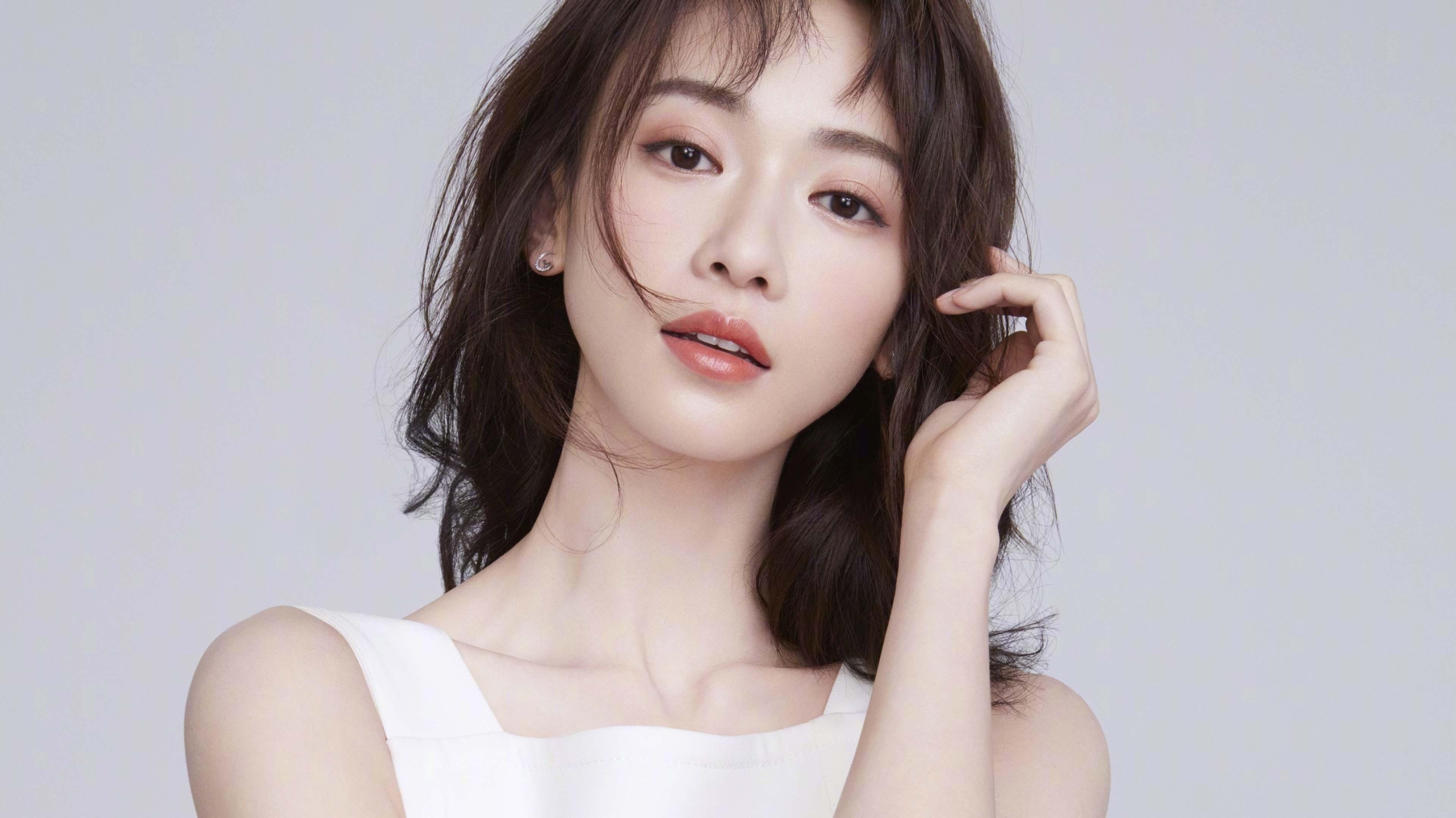 开云下载-足球世界排名风云,哥斯达黎加爆冷冲垮马里,若日尼奥关键战接管比赛