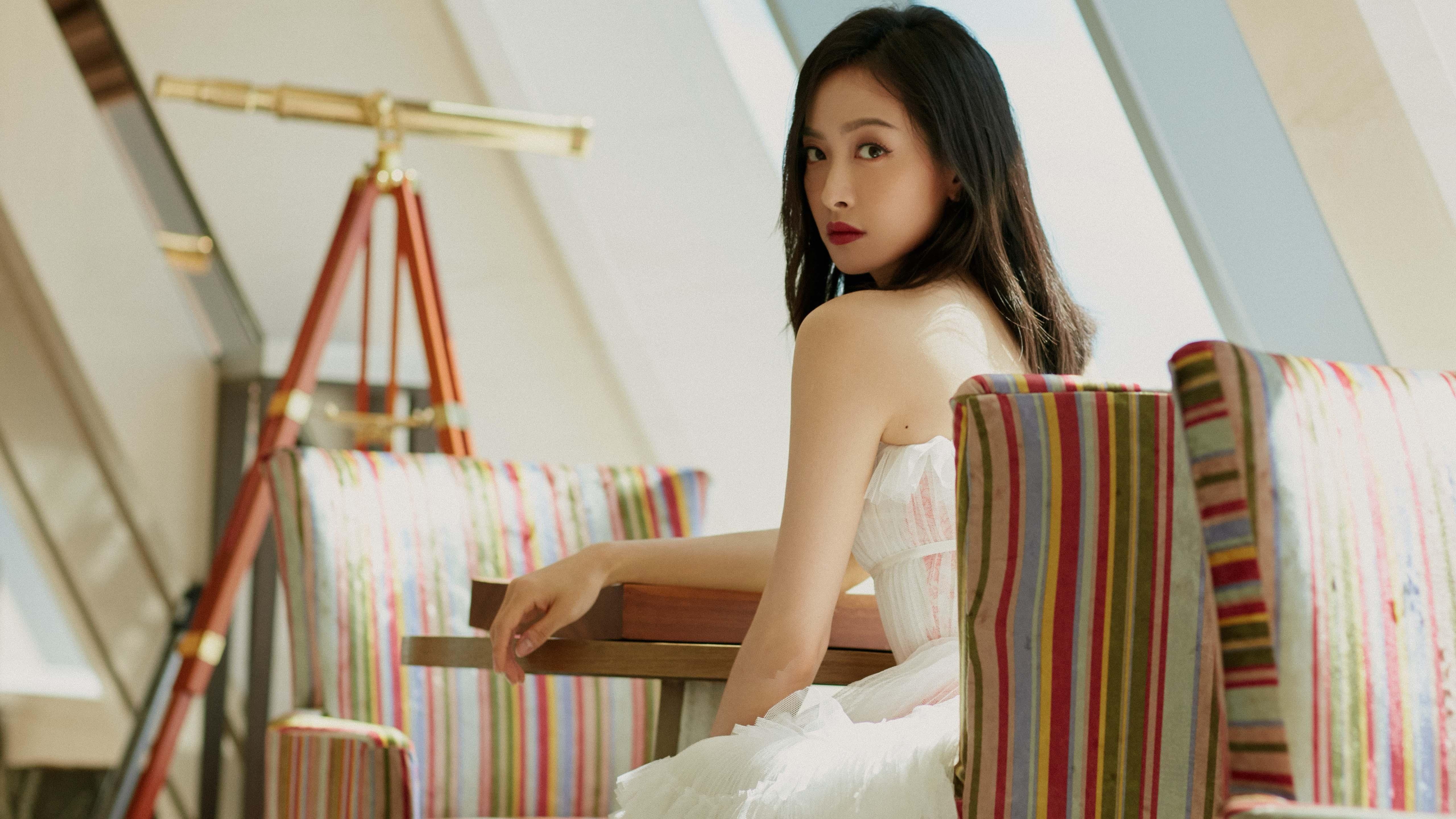 开云APP-听错了的广播,当足球的教科书攻陷NBA总决赛之夜