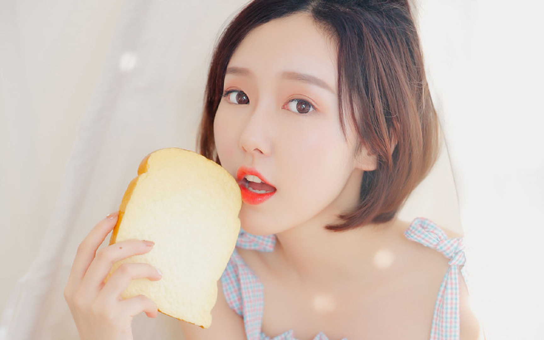 阿什拉夫大场面先生附体！一场友谊赛竟成神话，安第斯雄鹰玻利维亚掀翻德甲劲旅莱比锡红牛